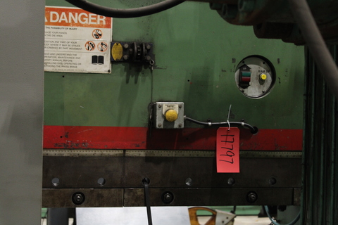 175 Ton, Cincinnati #175-FMII-x-6, Hydraulic Press Brake, 8' die surface, 4.5" bed width, 10" stroke, 8"