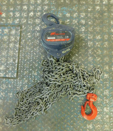 Ingersoll Rand Manual Hand Chain Hoist, 2 Ton 20' Lift. Overload Clutch, KM200V