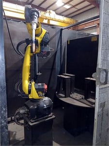 Fanuc #R-30iB-Plus, robotic welding cell, ARC Mate 100iD, 6-axis, 56" reach, 26.4 lb. payload, Lincoln