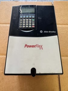 Allen-Bradley 20AD011A3AYNANC0 Variable Frequency Drive 480V Allis-Chalmers 3-Phase