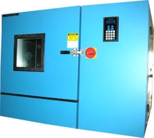 19.75" width x 20" D x 45" H Thermotron #S-5.5C, bench top temperature chamber, -70° to 170°, Watlow