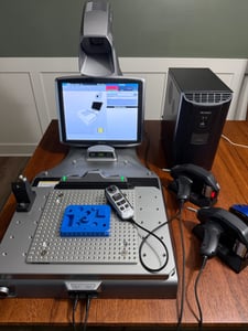 Keyence #XM-T2200/XM-2200, handheld probe coordinate measuring machine system, 2 probes, software, fixtures