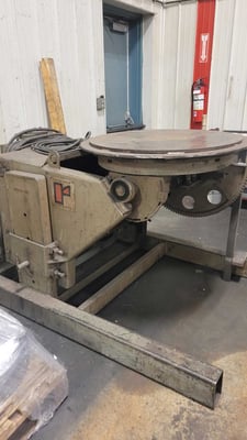 2500 lb. Ransome #25P, welding positioner, 32" table diameter, power tilt, pendant Control, 3/4 HP, 1972