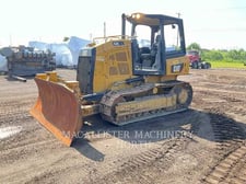 Caterpillar D4K2XL, 5831 hours, S/N: KM207421, 2020