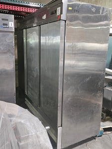 Avantco #178SS3RHC, 3-Door Stainless Reach-In Refrigerator, 115 V., R290