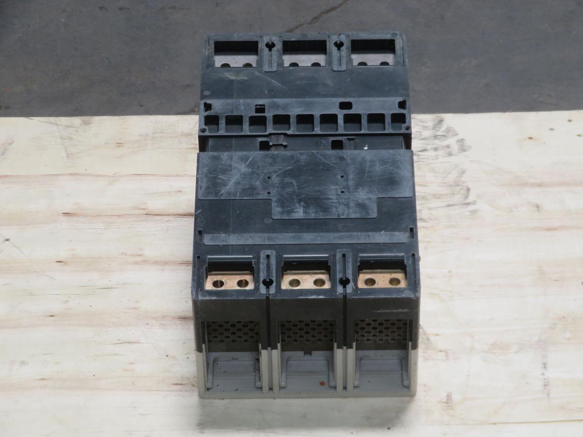 800 Amps Siemens HNX3B800, Sentron VL Series, Molded Case Circuit Breaker, 3-Pole, 480 Volts, 65 KA