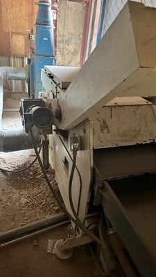 Cresswood #EF-24-40SR, single shaft shredder, 5" x 24" input capacity, 40 HP, 24" wide rotor, 5/8" screen