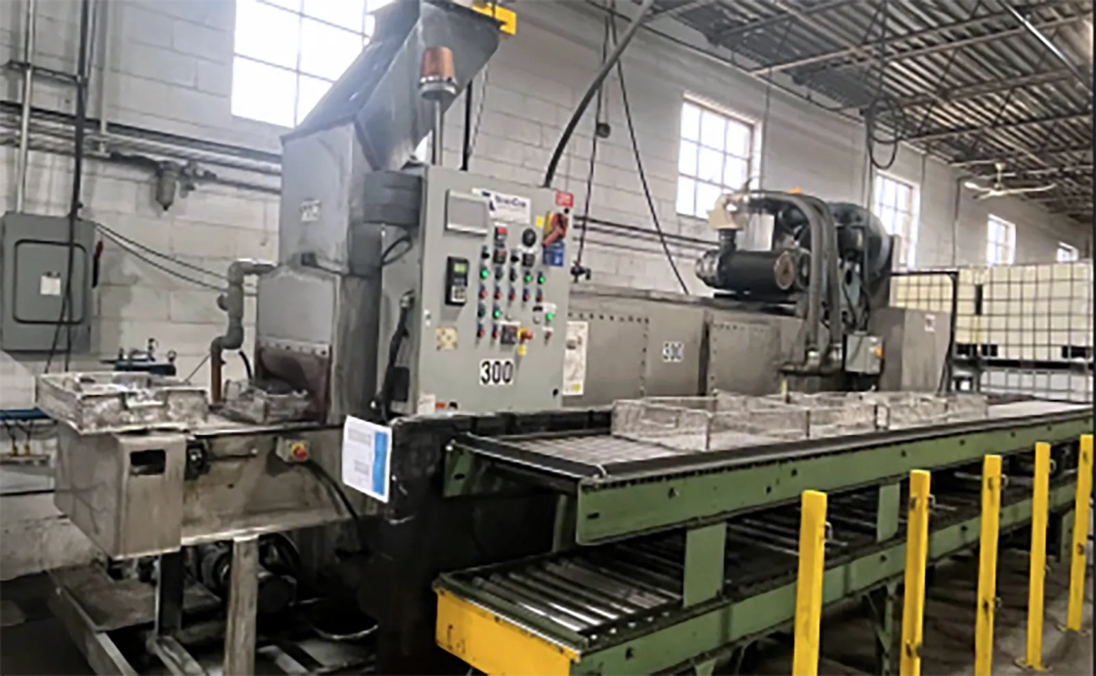 Ventcor, 3-stage conveyor washer, stainless, wash/rinse/dry, 22" x 22' belt, 10" opening, 20 HP blower, 575