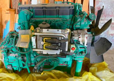 208 HP Volvo Penta #TAD561VE, industrial diesel engine, 155 KW / 208 HP - U.S. EPA LABEL - New Old Stock (NOS)