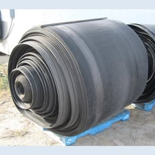 48" wide x 487' long Conveyor Belting, 3-Ply, 1/8" top, 1/16" bottom