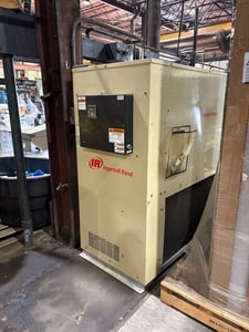 220 PSIG, Ingersoll Rand #D2720INA400, Refrigerated compressed air dryer, 460 V.