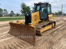 Caterpillar D3-12LGP, 2950 hours, S/N: XKY00504, 2021