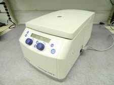 Eppendorf #5424R, Refrigerated Lab Centrifuge, 15,000 RPM, 24-Sample Capacity