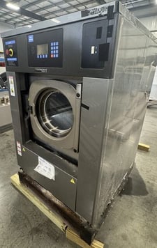 55 lb. Continental Girbau #EH055, Washer Extractor, 2012
