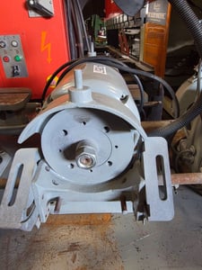 Central #46727, bench grinder, 1/2 HP, 110 V.