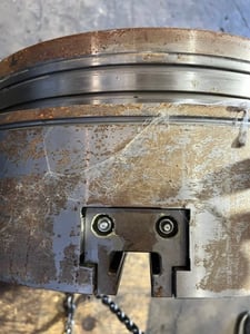 24" SMW Autoblok #BBN600-275, (3 jaw air chuck) 10.8 bore