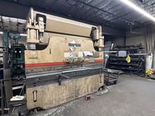 135 Ton, Cincinnati #135CBII, CNC press brake, 10' overall, 1032" between housing, 8" stroke, 7" throat, 15"