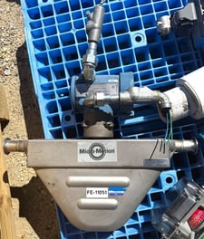 Emerson Micro Motion #F100S138CCAAEZZZZ, Coriolis mass flow sensor/meter, 1" tri-clamp, w/1700I12DBAEZZZ