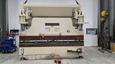 230 Ton, Cincinnati #230-FMIIx10, CNC Hydraulic Press Brake, 126.75" between housings, 17" open height, 10"