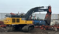 John Deere #470G, Excavator, ShearCore 95R shear, 57,551-64,295 lbs. bucket digging force, 367 HP, 12,000