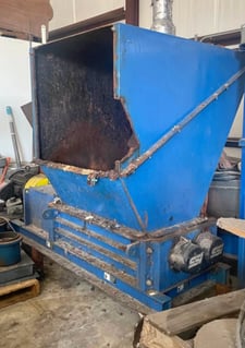 SSI #M55, Dual Shaft Shredder, 23" x 30" cutting chamber, 1.5" cutters, 40 HP, 2012