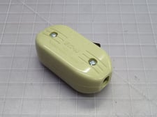Eaton #933V-SP-LS, Feed Through Cord Switch, LOT of 335