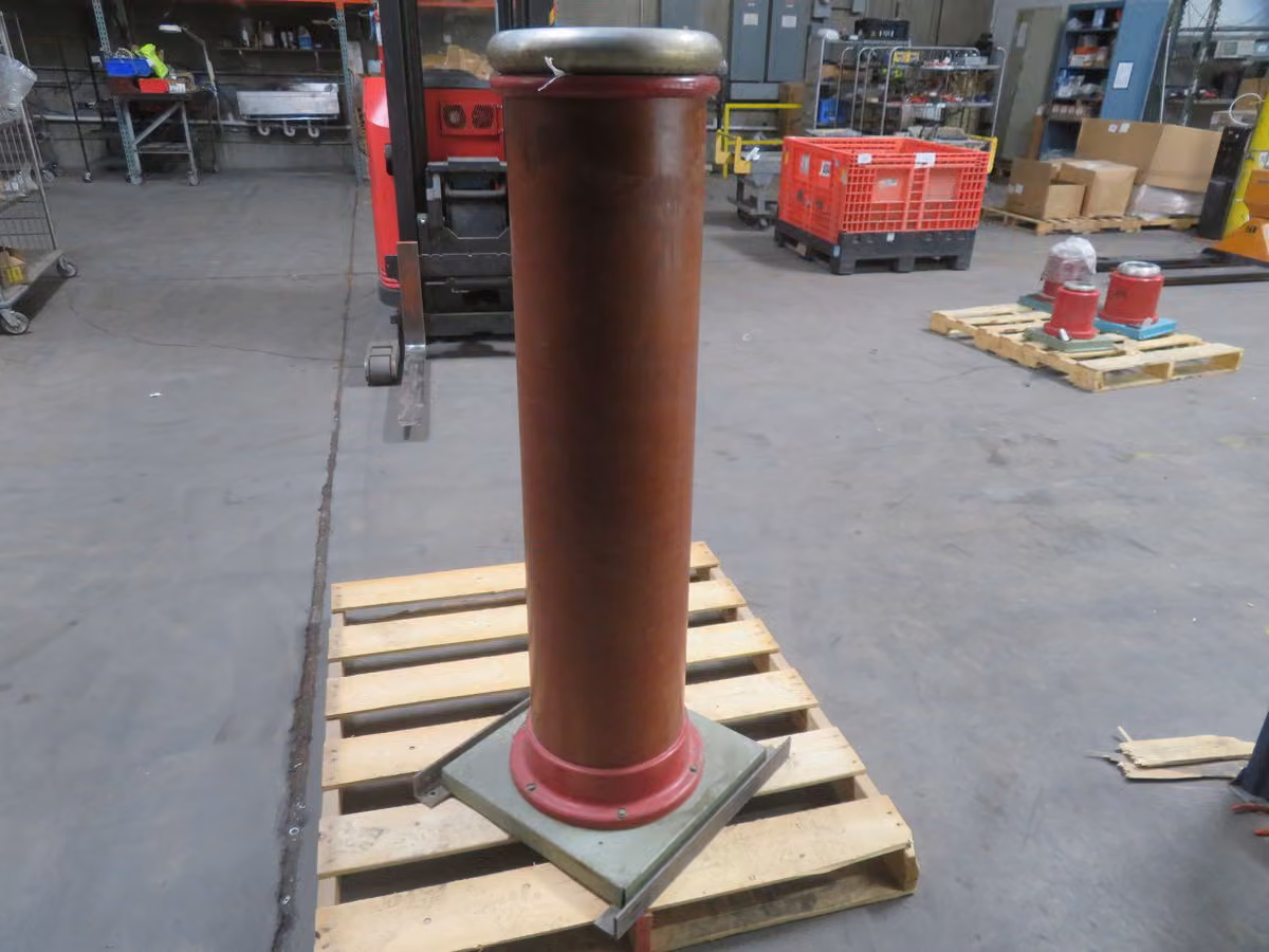 Hipotronics #2100, Voltage divider, 955 KG Weight