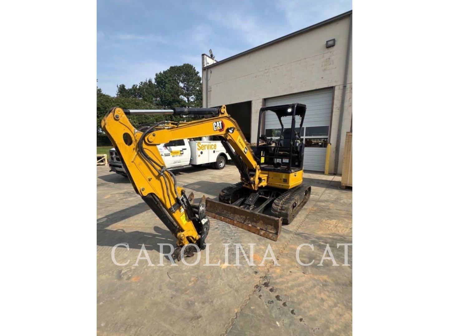 Cat 304 TH, Mini Excavator, 1860 hours, S/N: AN402535, 2023