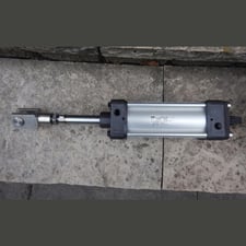 3.15" Bore, Parker Hannifin #P1D4S080MC, Pneumatic Cylinder, 5.51" stroke, 145 psi, (4 available)