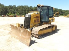 Caterpillar D3K2LGP, 2830 hours, S/N: KL202585, 2017