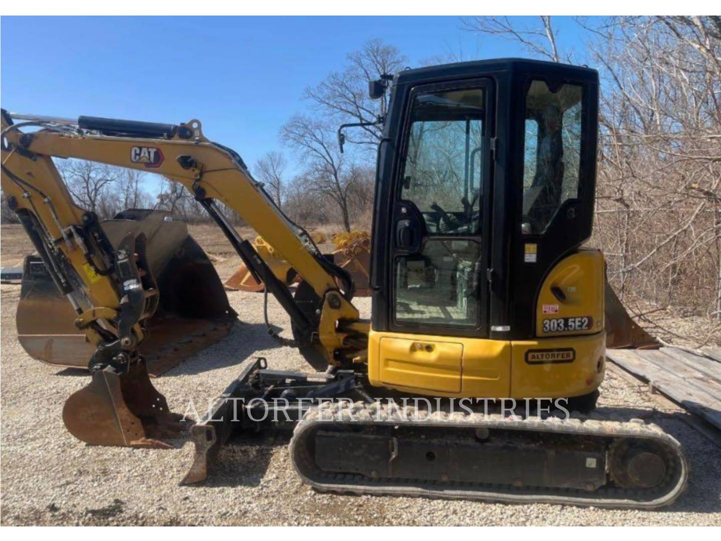 Caterpillar 303.5E2 T, 741 hours, S/N: JWY07561, 2021