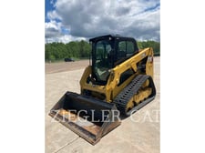 Caterpillar 239D3, 595 hours, S/N: RWK01132, 2023