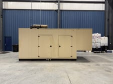 350 KW Generac #10057240100, diesel generator set, 277/480 Volts, 555 hours, 3-phase, 1800 RPM, John Deere