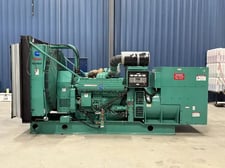 750 KW Cummins #750DFHA, diesel generator set, 2400/4160 Volts, 3-phase, 1200 HP @ 1800 RPM, QST30-G2 engine