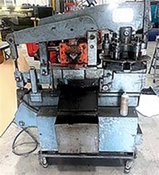 3" x 3" x 1/4" Scotchman #4014T, hydraulic ironworker, 40 ton, 4" throat, 14" shear, 3/4" max material, 460