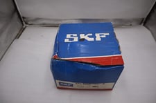 Skf oh 3132 h bearing sleeve new open box stk sgf29