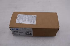 BOX OF (2) NEW Eaton BUSSMANN 170M4395 Fuse STOCK GF-50A