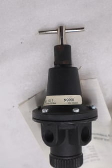 Coilhose Pneumatics 8803K 3/8" Air Regulator NEW OPEN BOX STOCK GF800