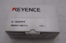 KEYENCE IL-300 New open Box Laser Sensor STK GF405A