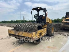 Caterpillar CP56B, Vibratory Single Drum Pad, 10443 hours, S/N: LHC00357, 2013