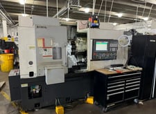 Okuma #Genos-L300-MYW-e, 20.4" swing, 10" chuck, 2.7" bar, 18" centers, 11.81" diameter, Okuma OSP, 12
