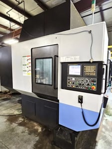 Daewoo Doosan #VC-500APC, 29.9" X, 20" Y, 22.4" Z, 10000 RPM, 30 automatic tool changer, Cat 40, Fanuc