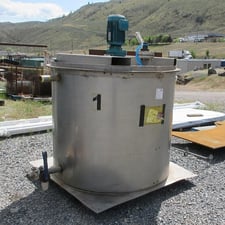 500 gallon Stainless Steel Tank, 55.5" diameter x 48" high, 3" inlet, 5 HP Mixer, 1758 RPM, shaft w/ dual