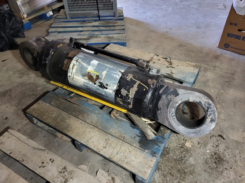 Epiroc, Hydraulic Cylinder for ATLAS COPCO ST1520 Scooptram