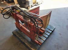 Bolzoni Auramo #BB250011, 2500 kg Lift Truck Attachment Bale Clamp, 2012