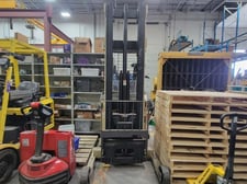 3,500 lb. Crown #RR-3000-Series, forklift, electric, sideshift