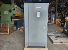 800 Amps, Square D #HU367, 600 Volts AC/DC Non Fusible Disconnect Switch