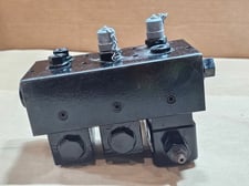 Caterpillar #441-4928, Hydraulic Manifold Assembly, new surplus