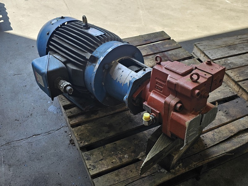 Kawasaki #K3VL112/B-1RRXS-P0, 112 cc/rev Hydraulic Piston Pump w/ Motor