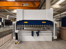 135 Ton, MVD #A135-3100, CNC Hydraulic Press Brake, 122" bed length, 8.3" stroke, 1.1' throat, Delem DA-53T